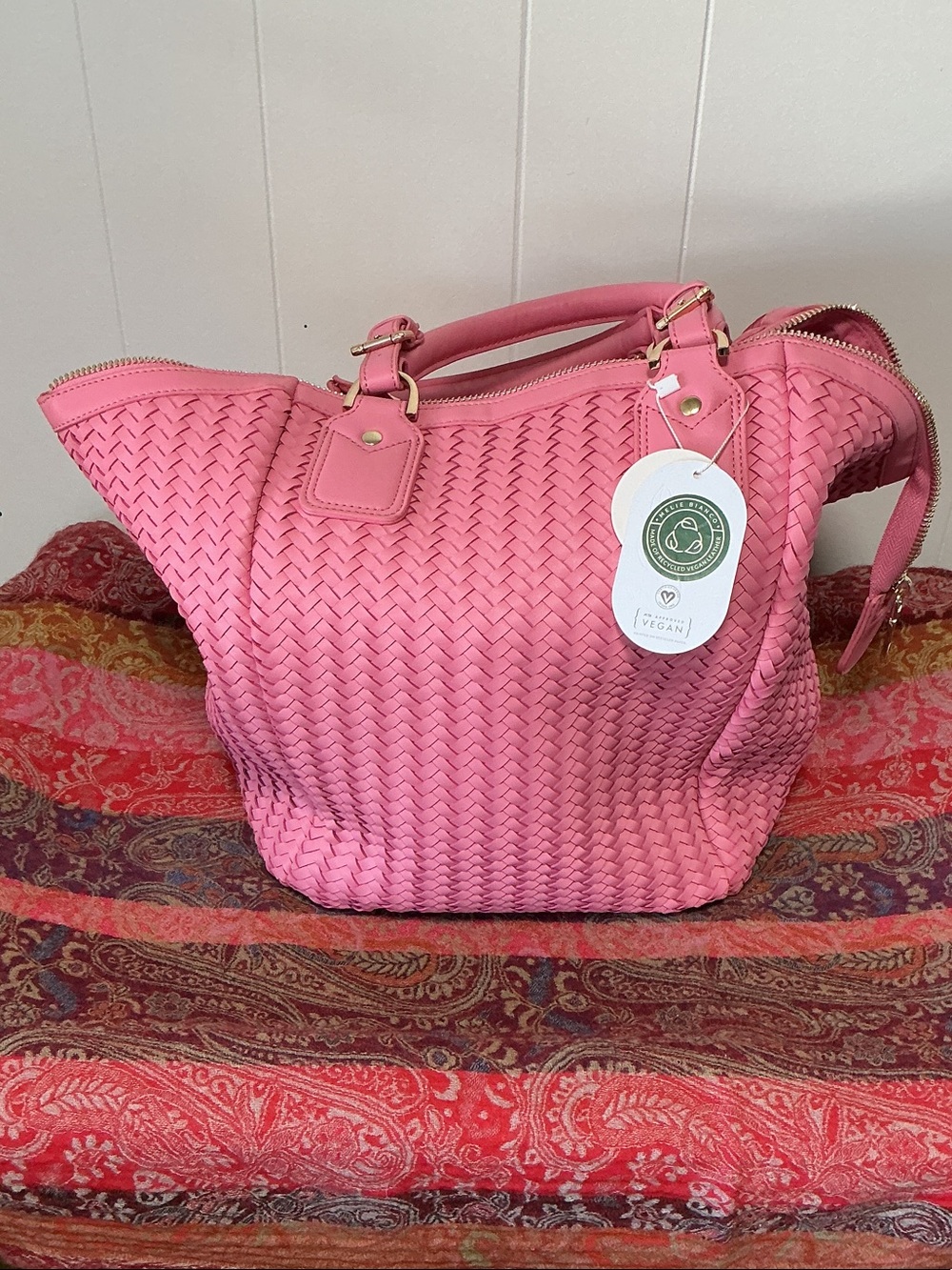 Melie Bianco vegan handbag